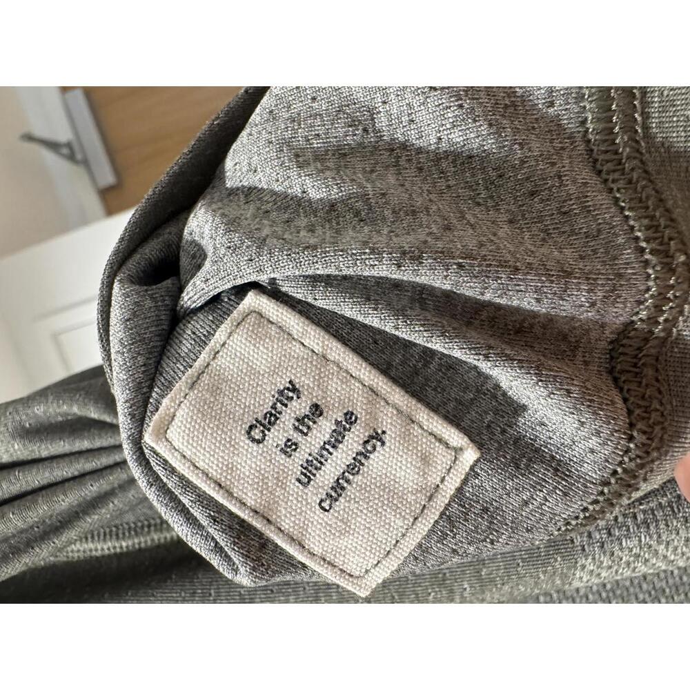 Vuori Grandview Tech Tee Greenish Gray Men’s Large - Picture 4 of 7